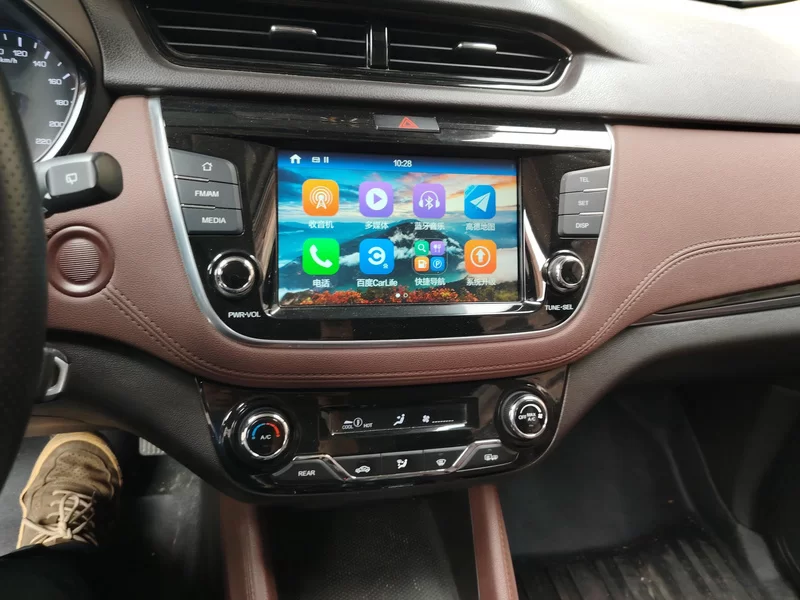 Changan Linmax 2018 car image #14