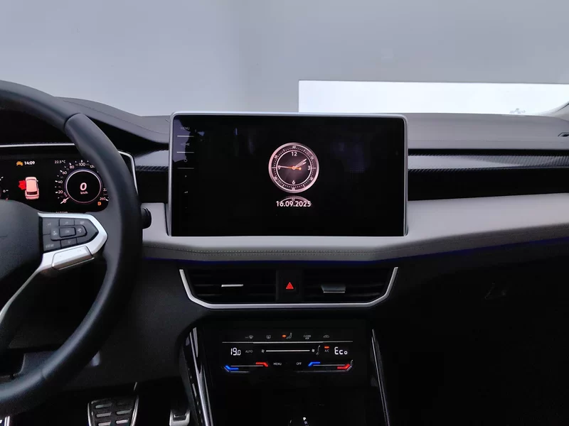 Volkswagen Tayron GTE 2024 car image #14