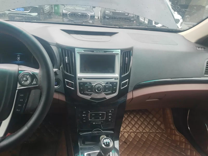 BYD SuRui 2016 #14 BYD SuRui 2016 immagine di auto #14