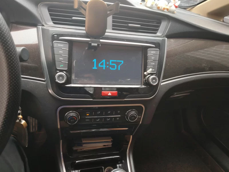 Great Wall C50 2016 car image #14