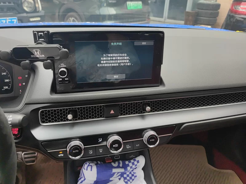 Honda Civic (Imported) 2024 #14 Honda Civic (Imported) 2024 immagine di auto #14