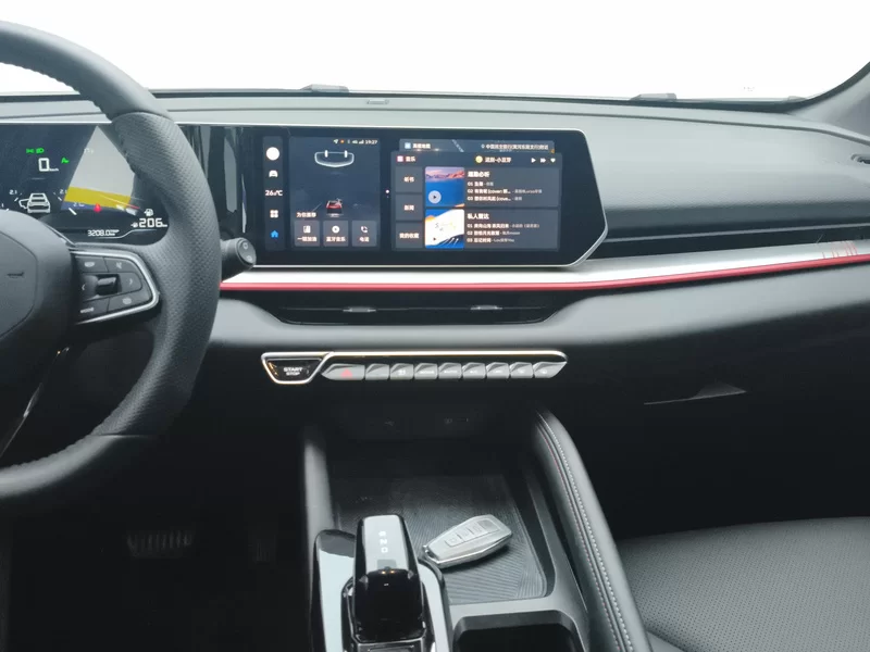 GEELY 2023 #14 GEELY 2023 car image #14