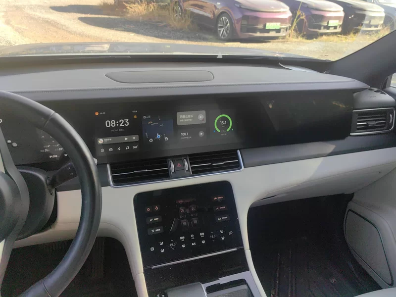 Li One 2021 صورة سيارة #14