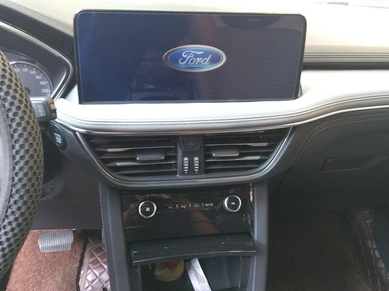 Ford Escape 2023 immagine di auto #14