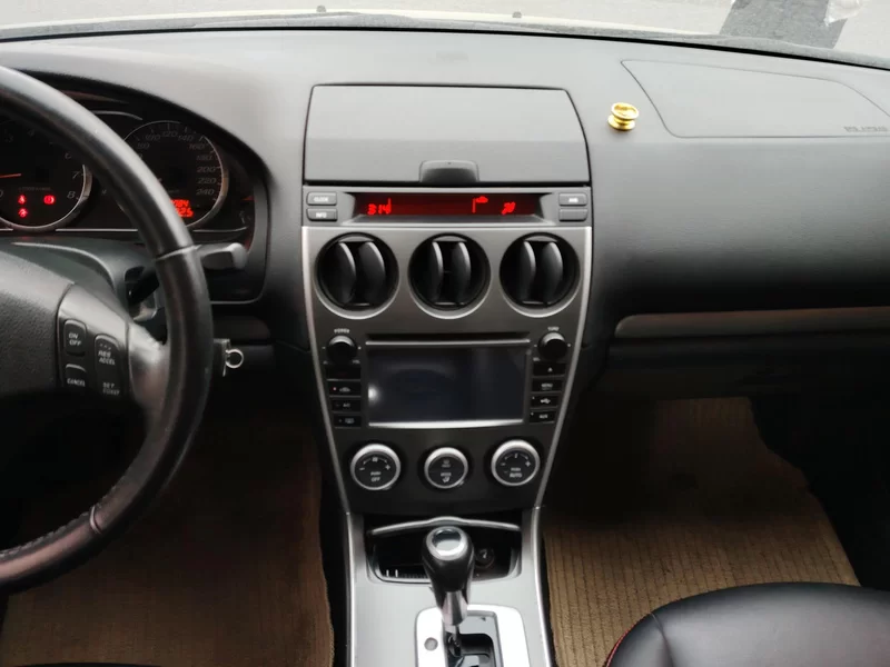 Mazda 6 2015 изображение автомобиля #14