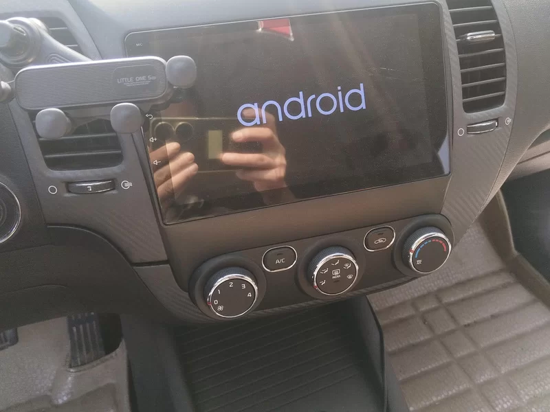 Kia Forte Koup 2014 car image #14