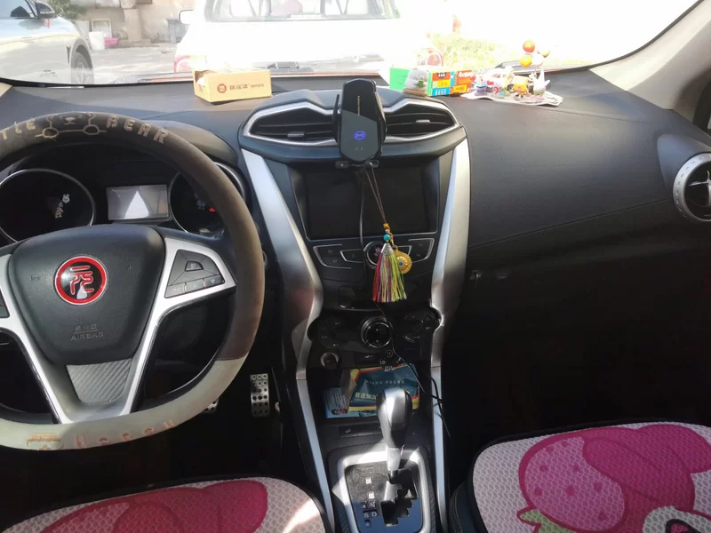 BYD Yuan 2018 #14 BYD Yuan 2018 صورة سيارة #14