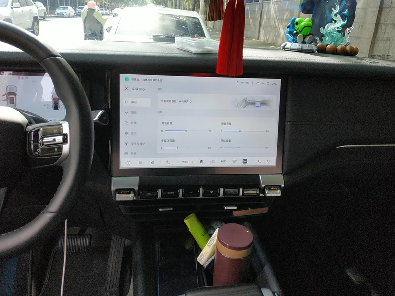 Deepal G318 2024 car image #14