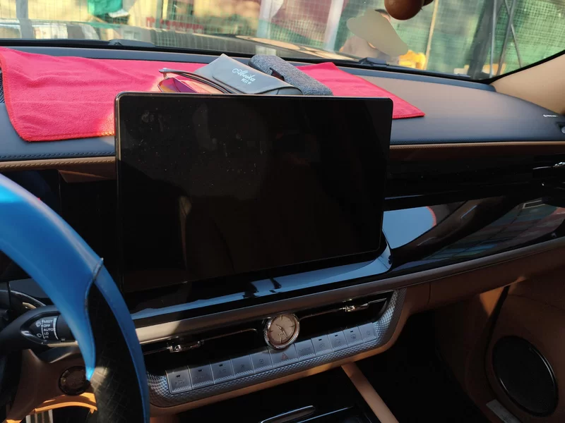 Tank 500 2023 imagen de coche #14