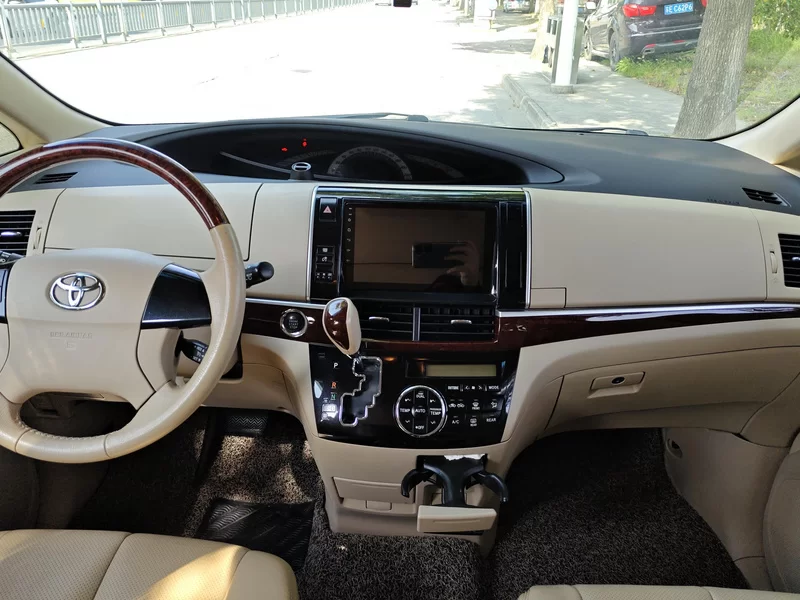 Toyota Previa 2018 car image #14