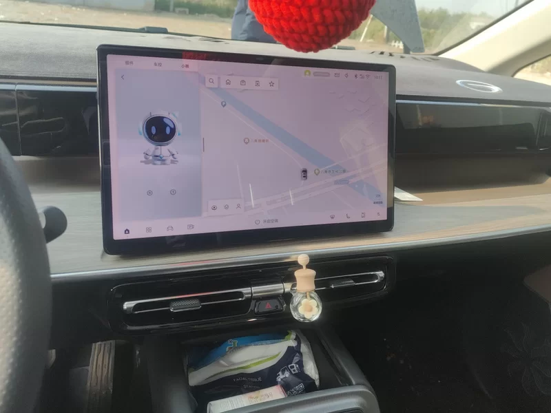 GAC Trumpchi E8 2024 #14 GAC Trumpchi E8 2024 car image #14