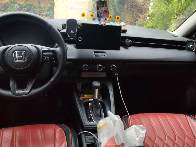 Honda VEZEL 2023 immagine di auto #14