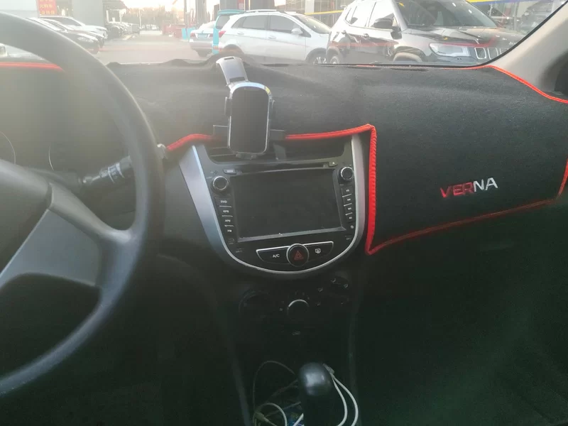 Hyundai Reina Hatchback 2014 #14 Hyundai Reina Hatchback 2014 immagine di auto #14