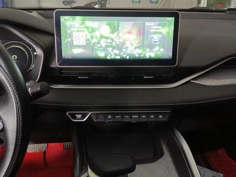 GEELY PrefaceL 2021 car image #14