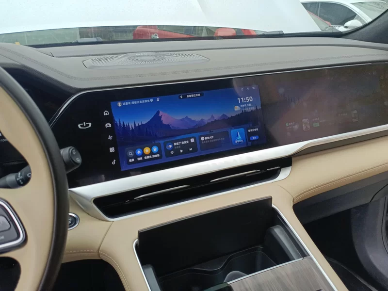 GEELY Monjaro MHEV 2024 car image #14