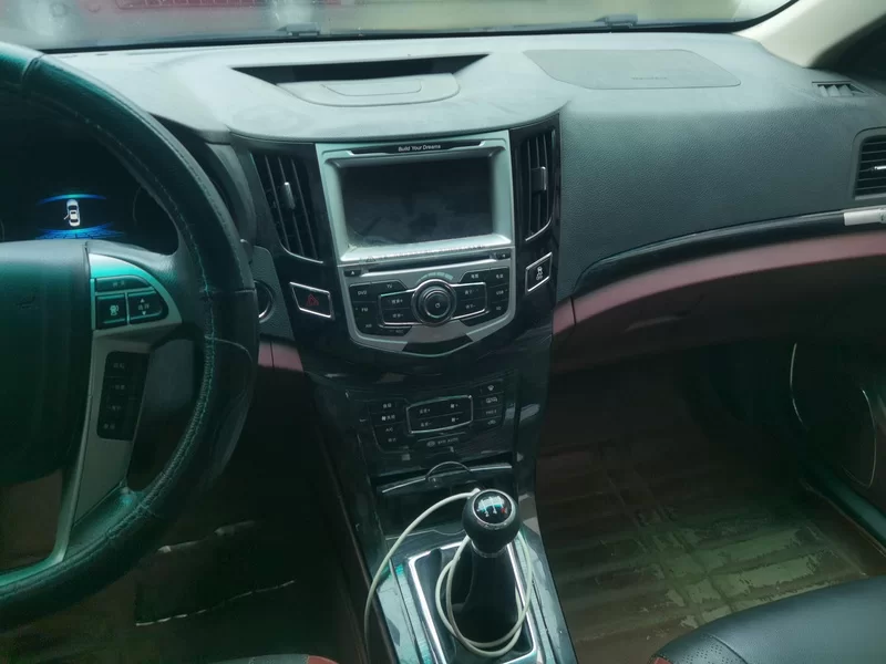 BYD SuRui 2015 #14 BYD SuRui 2015 car image #14