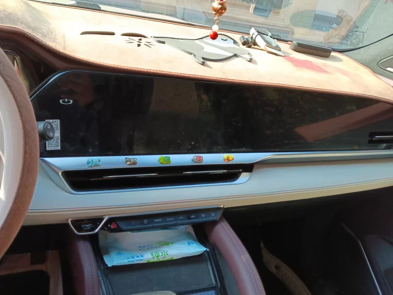 GEELY Monjaro MHEV 2022 #14 GEELY Monjaro MHEV 2022 car image #14