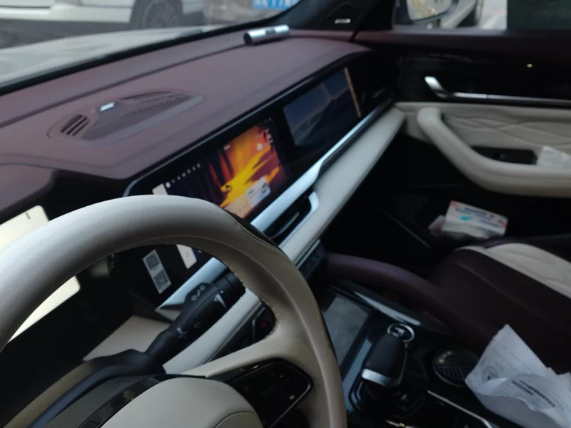 GEELY Monjaro MHEV 2023 #14 GEELY Monjaro MHEV 2023 car image #14