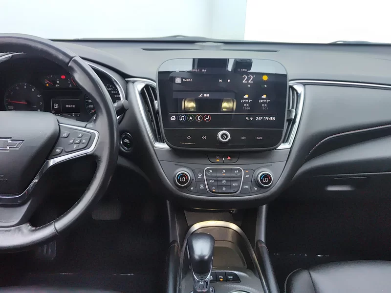 Chevrolet Malibu XL 2022 car image #14