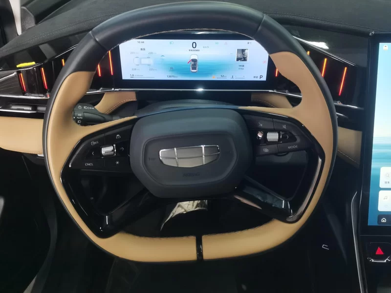 GEELY Boyue L 2023 car image #14