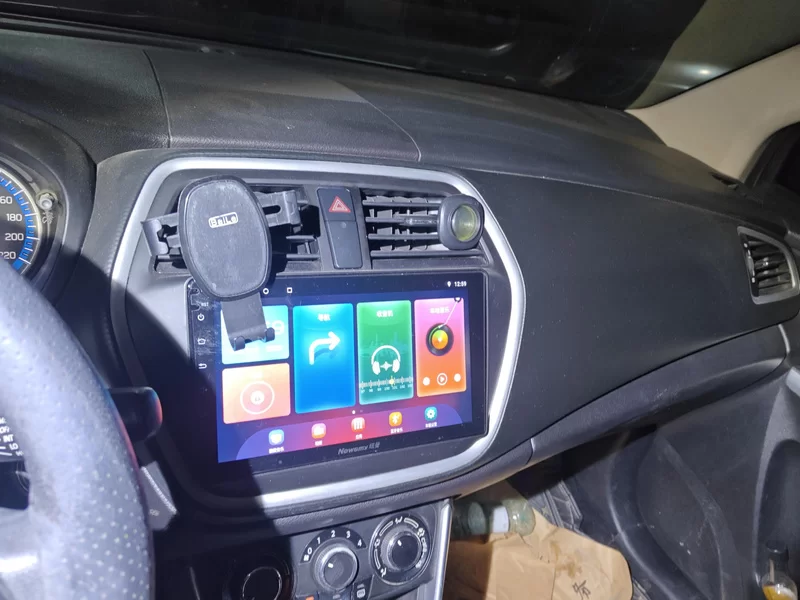 Suzuki S-Cross 2016 صورة سيارة #14