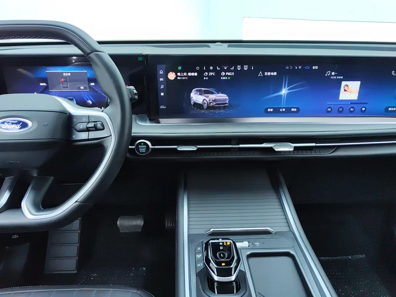 Ford Edge 2024 صورة سيارة #14