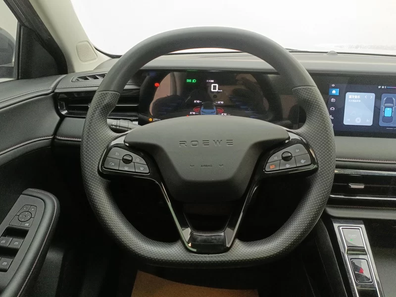 Roewe i5 2025 #14 Roewe i5 2025 car image #14