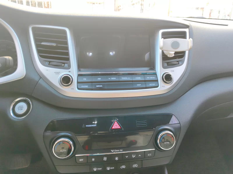 Hyundai Tucson 2017 car image #14