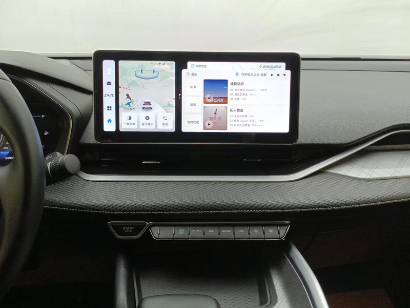 GEELY Preface 2023 car image #14