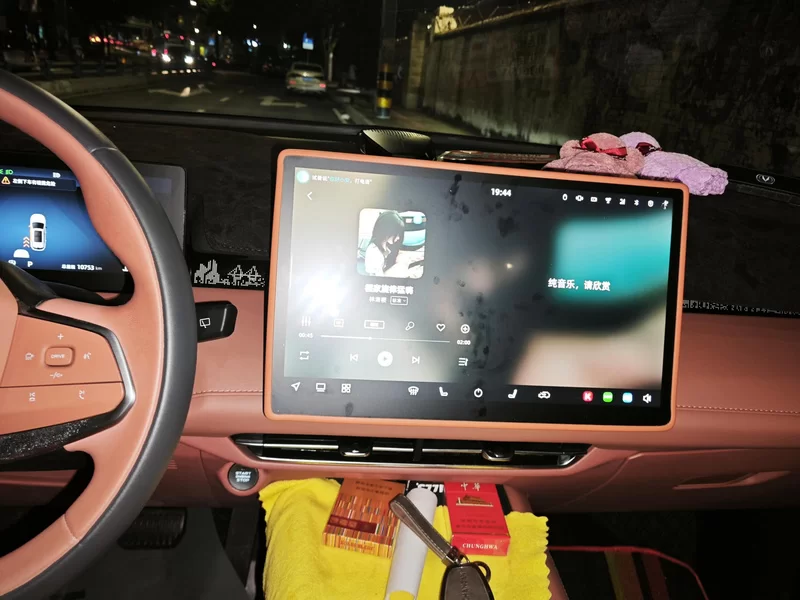 Changan UNI-Z 2024 car image #14