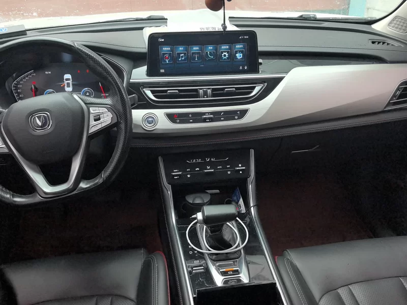 长安 长安CS75 2018 汽车图片 #14