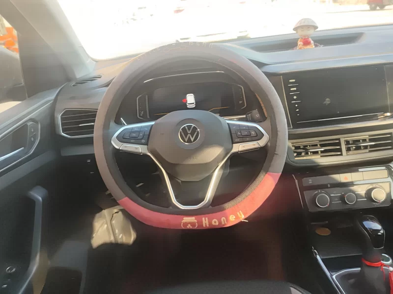 Volkswagen Tacqua 2020 car image #14