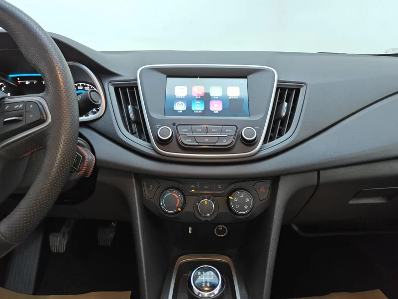 Chevrolet Cavalier 2018 car image #14