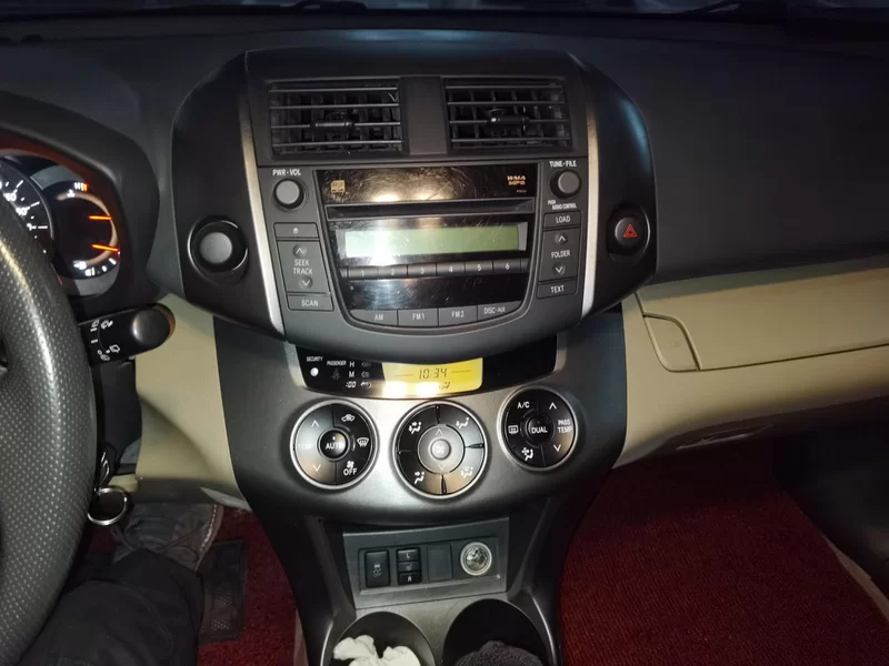 Toyota RAV4 2012 #14 Toyota RAV4 2012 car image #14