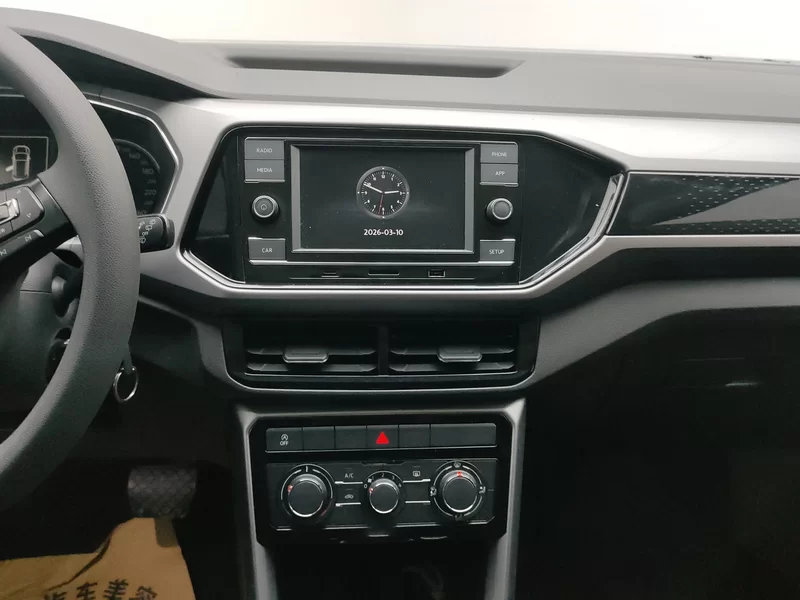 Volkswagen T-Cross 2020 car image #14