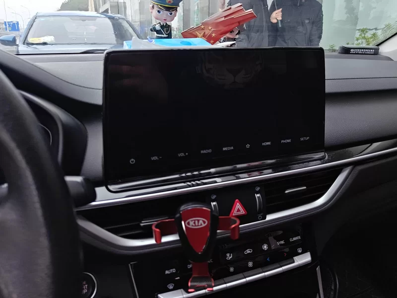 Kia K3 2021 car image #14