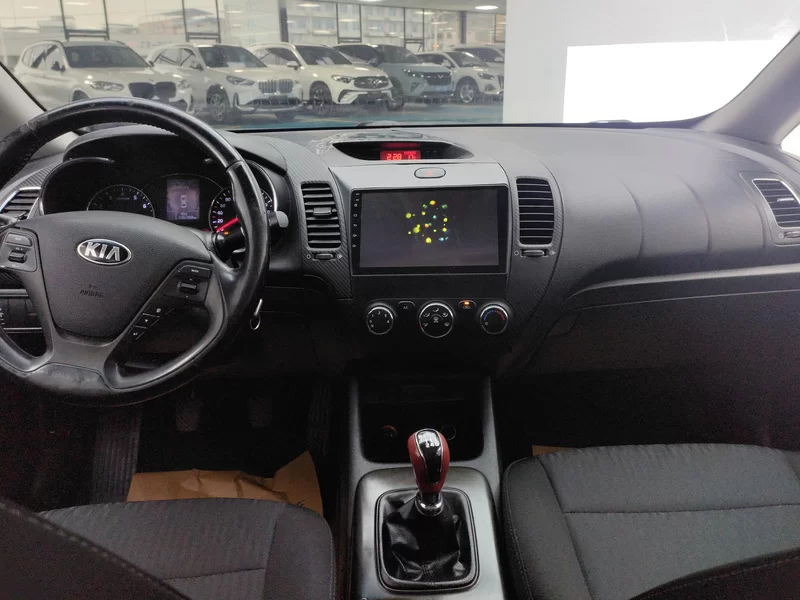 Kia K3 2013 image de voiture #14