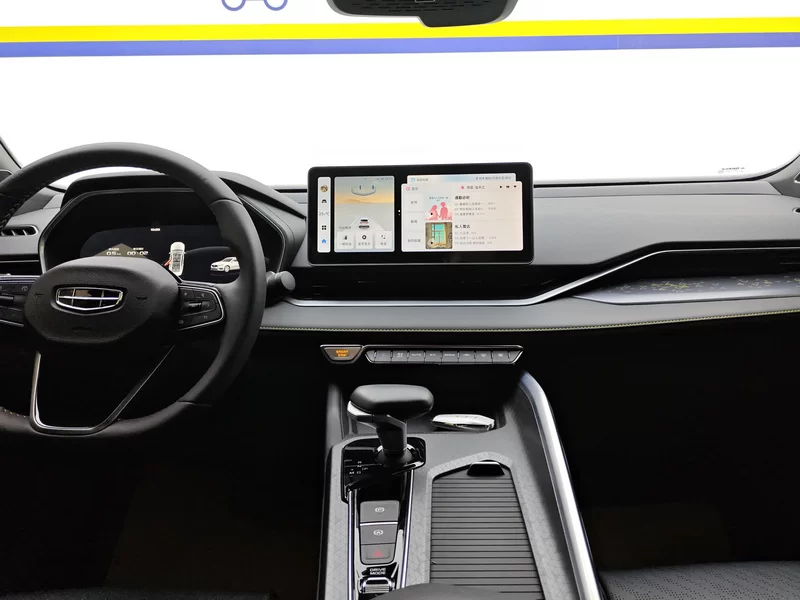 Preface 2024 #14 Preface 2024 immagine di auto #14
