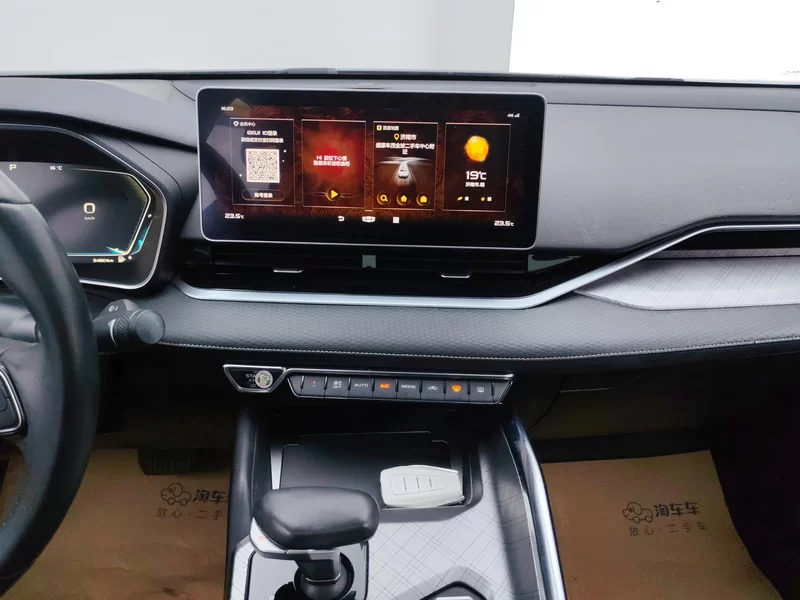Preface 2021 immagine di auto #14