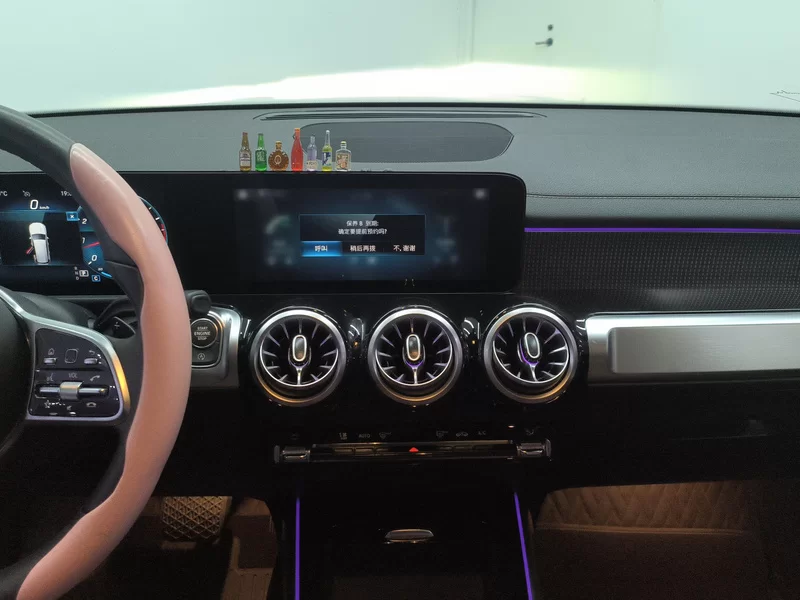 Mercedes-Benz GLB Class 2022 car image #14