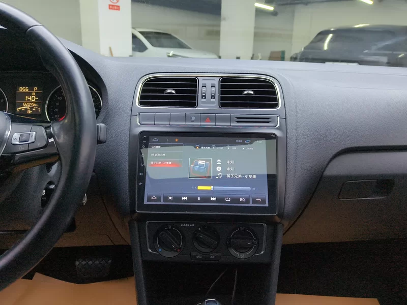 Volkswagen Polo 2017 #14 Volkswagen Polo 2017 car image #14
