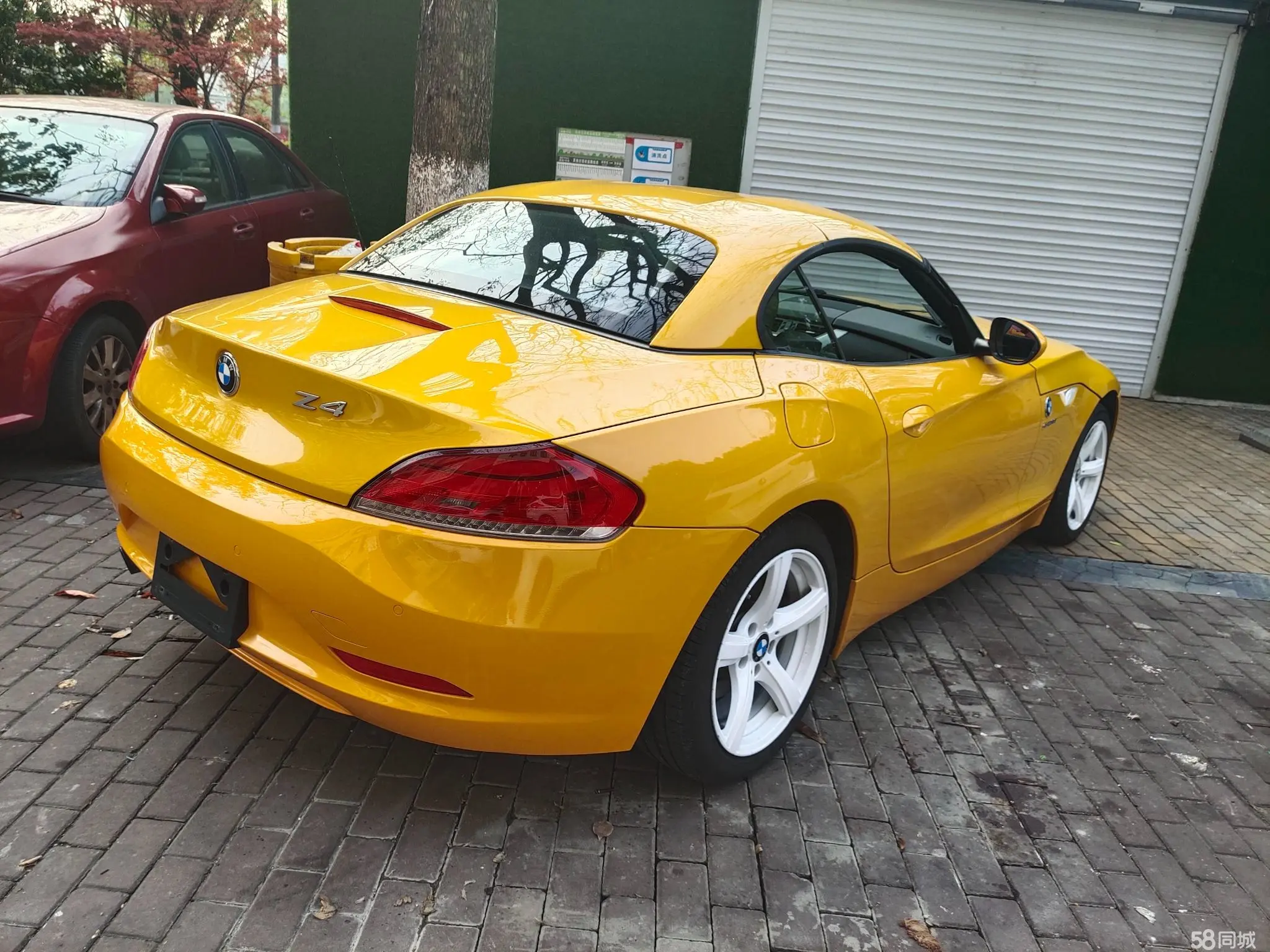 BMW Z4 2012 imagem de carro #14