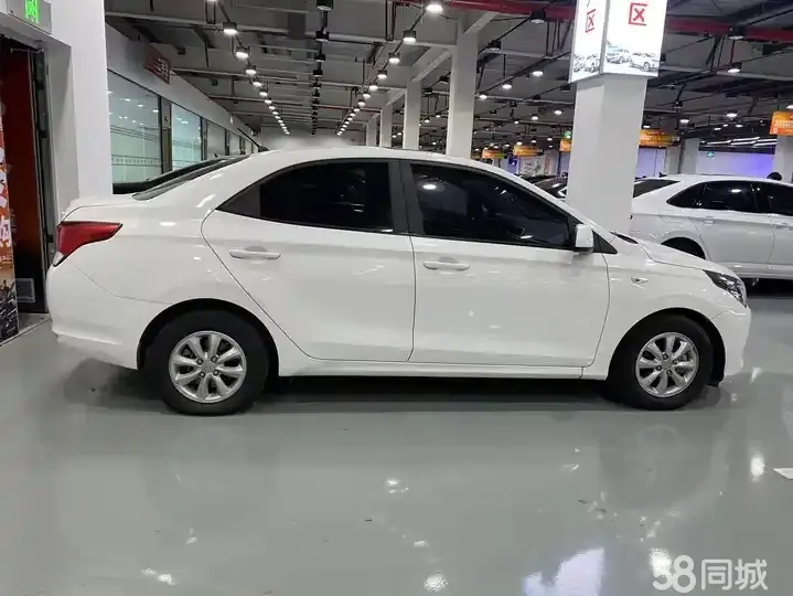 Hyundai Reina 2019 car image #14