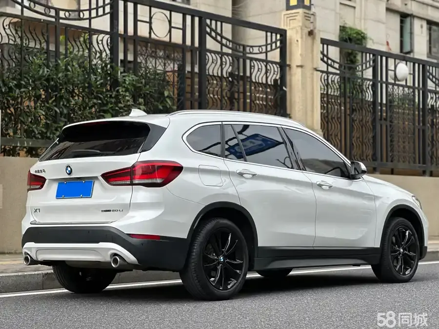 BMW X1 2021 car image #14