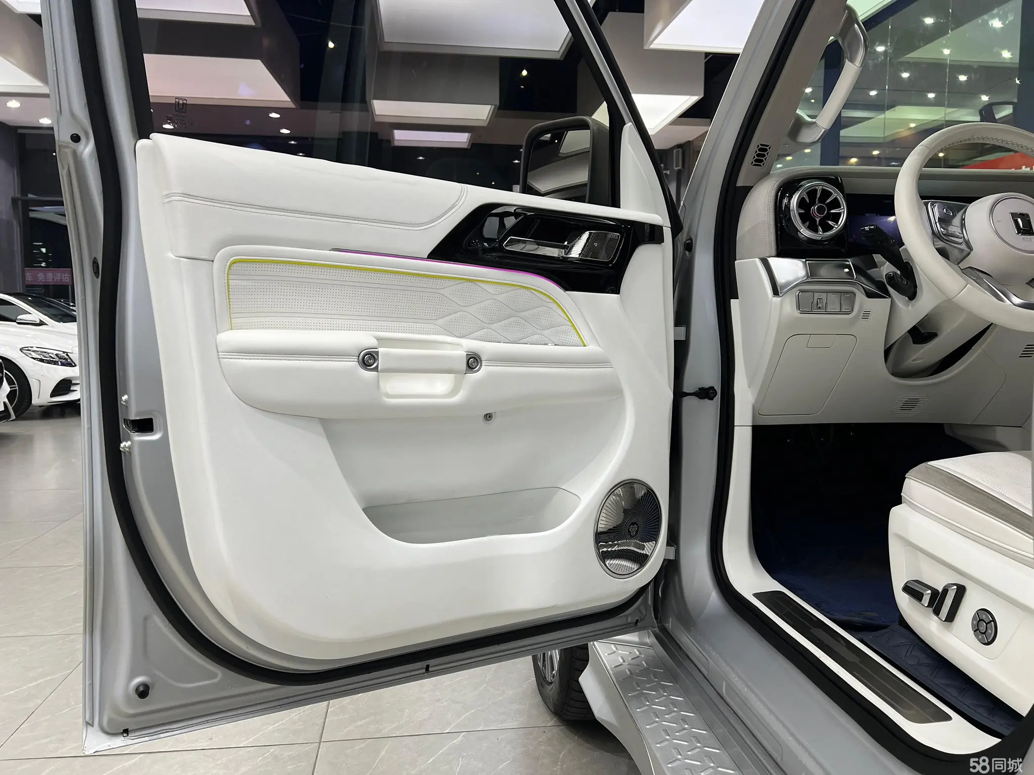 Tank 300 2022 immagine di auto #14