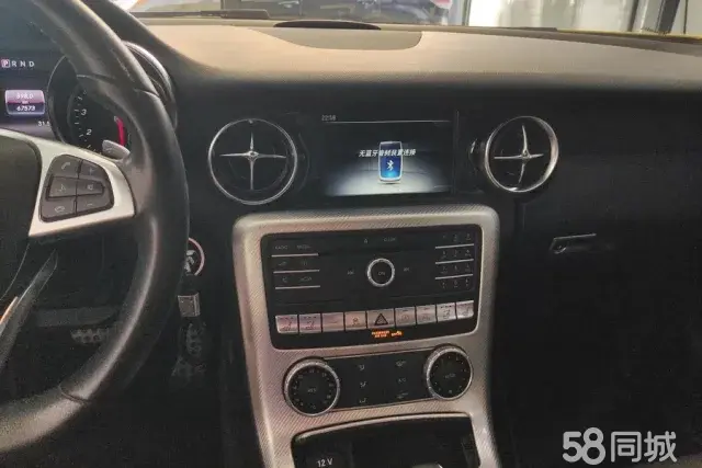 Mercedes-Benz SLC Class 2019 car image #14