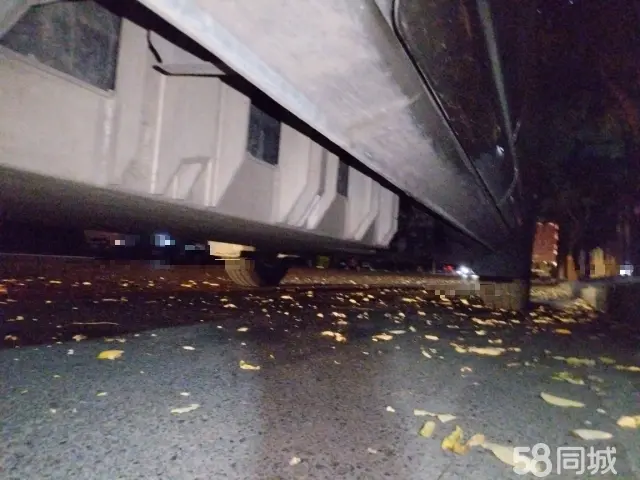 Forthing Lingzhi EV 2023 car image #14