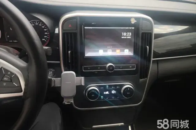 BYD Song MAX 2018 #14 BYD Song MAX 2018 car image #14