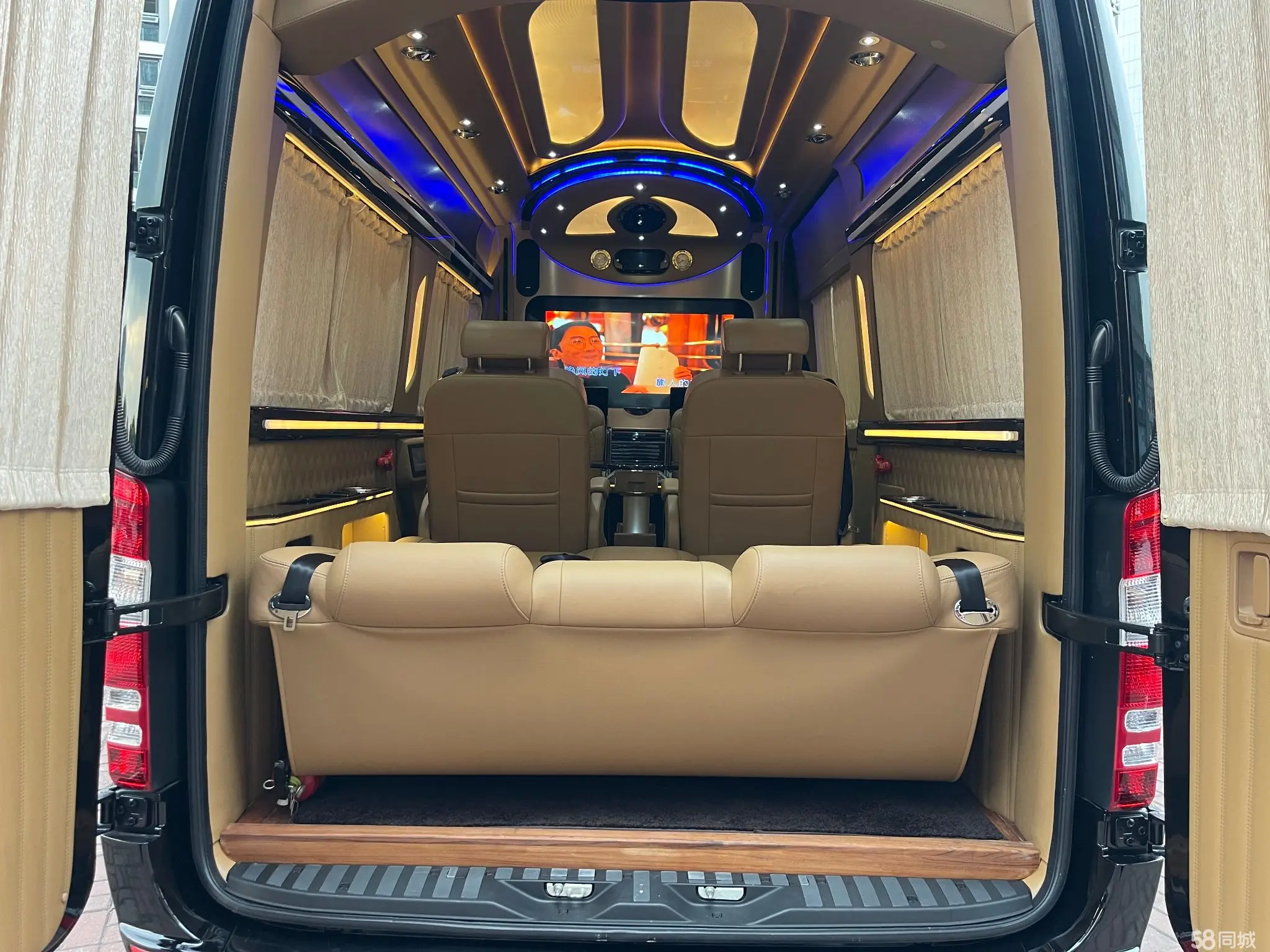 Mercedes-Benz Sprinter 2016 #14 Mercedes-Benz Sprinter 2016 car image #14