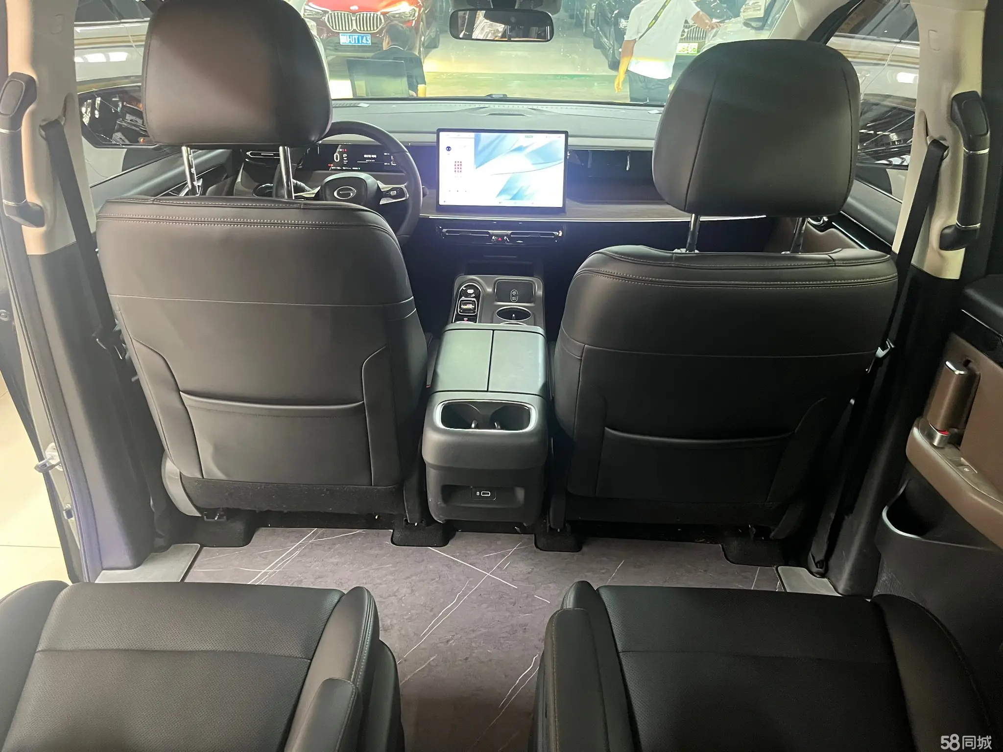 GAC Trumpchi E8 2024 #14 GAC Trumpchi E8 2024 car image #14